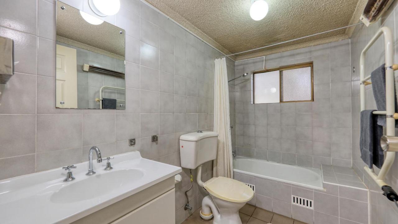 Hamilton Hume Motor Inn Ясс Экстерьер фото